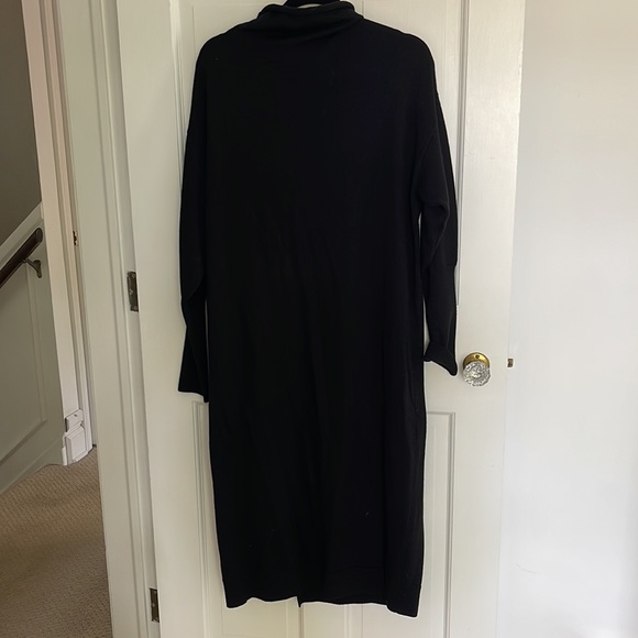 Aritzia Wilfred Black Knit Maxi Dress | M - Picture 8 of 8